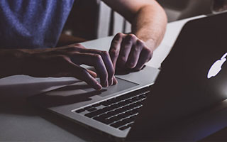 开云APP-石家庄女篮啦啦队社媒分享舞蹈：28号主场我们不见不散